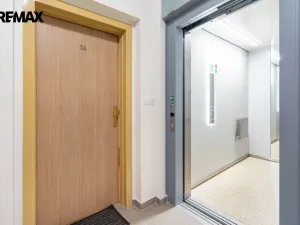Prodej bytu 6+kk a větší, Karlovy Vary, Svahová, 537 m2