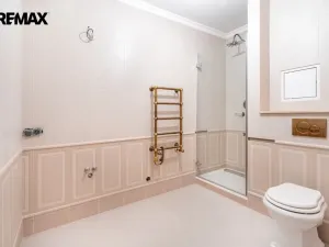 Prodej bytu 6+kk a větší, Karlovy Vary, Svahová, 537 m2