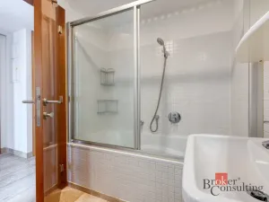 Pronájem bytu 2+kk, Praha - Vysočany, Paříkova, 60 m2