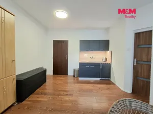 Pronájem bytu 1+1, Královské Poříčí, Dlouhá, 35 m2