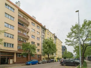 Pronájem bytu 1+kk, Praha - Holešovice, Jankovcova, 27 m2