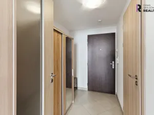 Prodej bytu 1+kk, Praha - Třebonice, Do zahrádek I, 32 m2