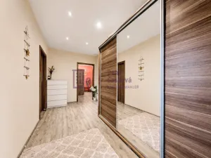 Prodej bytu 4+1, Nová Bystřice, Tovární, 81 m2