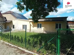 Pronájem ubytování, Dobrovice - Holé Vrchy, 499 m2