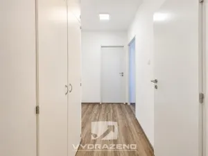 Prodej bytu 3+1, Hradec Králové, Smetanovo nábřeží, 55 m2