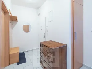 Pronájem bytu 2+1, Praha - Hradčany, Na valech, 79 m2