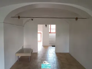 Prodej bytu 4+kk, Hejnice, Klášterní, 88 m2