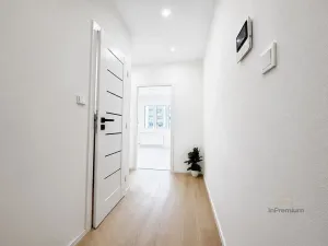 Pronájem bytu 2+kk, Plzeň - Severní Předměstí, Bzenecká, 47 m2