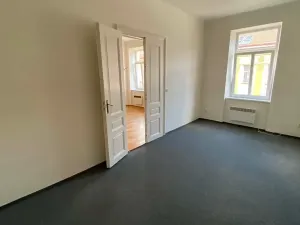 Pronájem bytu 4+1, Brno, Ptašínského, 100 m2