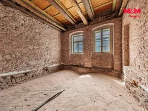 Prodej rodinného domu, Krásno, Náměstí, 348 m2