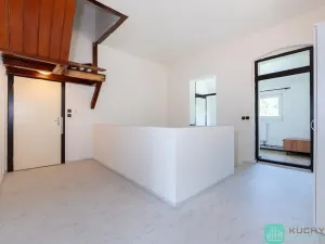 Prodej vícegeneračního domu, Hrob, 346 m2