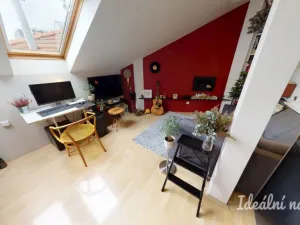 Pronájem bytu 1+kk, Brno - Zábrdovice, Körnerova, 22 m2