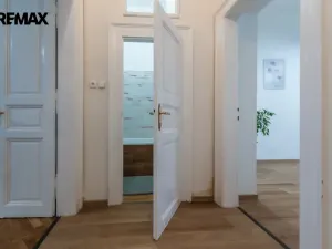 Pronájem bytu 2+kk, Praha - Vinohrady, Budečská, 60 m2