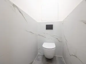Prodej bytu 4+kk, Praha - Troja, Svídnická, 90 m2