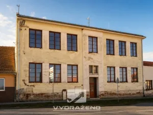 Prodej rodinného domu, Dolní Kounice, Hlavní, 400 m2