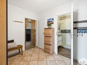 Prodej bytu 3+kk, Praha - Troja, U Pentlovky, 69 m2
