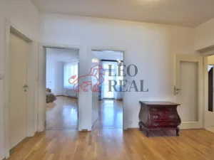Pronájem bytu 4+1, Praha - Veleslavín, Na okraji, 130 m2