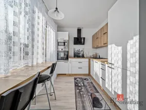 Pronájem bytu 3+kk, Dvůr Králové nad Labem, 5. května, 66 m2