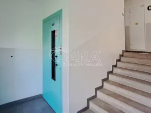 Prodej bytu 3+1, Praha - Strašnice, Černokostelecká, 63 m2