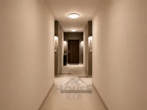 Prodej bytu 2+kk, Praha - Dolní Měcholupy, Honzíkova, 61 m2