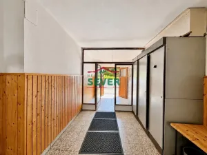 Prodej komerční nemovitosti, Hora Svaté Kateřiny, nám. Pionýrů, 800 m2
