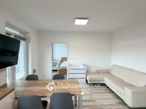 Pronájem bytu 3+kk, Znojmo, Vančurova, 56 m2