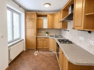 Pronájem bytu 2+1, Znojmo, Bratří Čapků, 56 m2