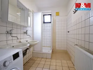 Prodej rodinného domu, Libiš, 300 m2