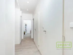 Prodej bytu 2+kk, Mníšek pod Brdy, Jana Šťastného, 53 m2