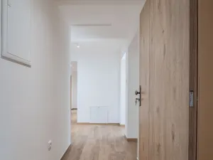Pronájem bytu 3+kk, Máslojedy, 70 m2