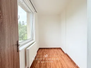 Prodej bytu 3+1, Dolní Roveň, 64 m2