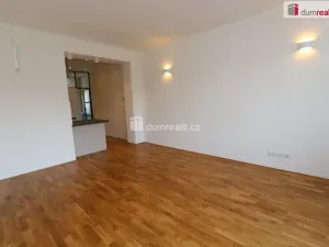 Pronájem bytu 2+kk, Praha - Podolí, Vodárenská, 57 m2