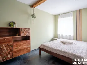 Prodej bytu 4+1, Černošice, Komenského, 124 m2