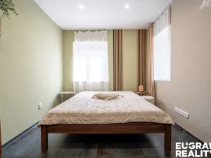 Prodej bytu 4+1, Černošice, Komenského, 124 m2