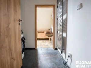 Prodej bytu 4+1, Černošice, Komenského, 124 m2