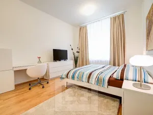 Pronájem bytu 2+1, Brno, Biskupská, 72 m2