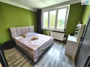 Prodej bytu 3+1, Cheb, Lesní, 64 m2