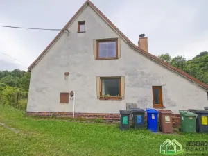 Prodej rodinného domu, Vápenná, 140 m2