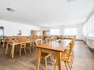 Prodej restaurace, Dobšice, Lahoferova, 218 m2