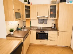 Pronájem bytu 2+kk, Praha - Košíře, Černochova, 52 m2