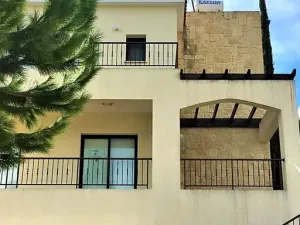 Prodej vily, Polis, Kypr, 184 m2