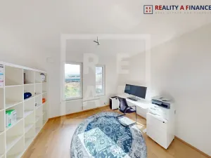 Prodej bytu 3+kk, Praha - Hloubětín, Waltariho, 80 m2