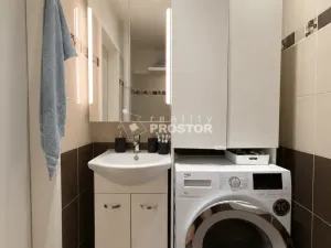 Prodej bytu 3+1, Kladno - Kročehlavy, Anglická, 71 m2