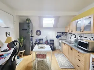 Prodej bytu 1+1, Chyšky, 77 m2