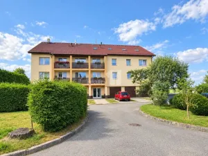 Prodej bytu 2+kk, Chyšky, 77 m2