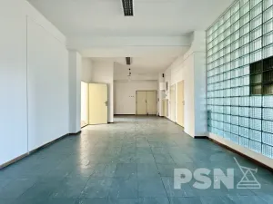 Pronájem kanceláře, Brno - Židenice, Juliánovské náměstí, 142 m2