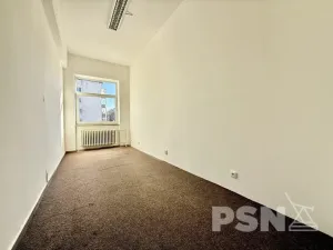 Pronájem kanceláře, Brno - Židenice, Juliánovské náměstí, 142 m2
