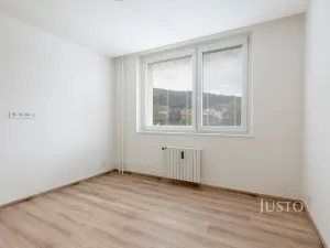 Pronájem bytu 2+1, Zlín, L. Váchy, 54 m2