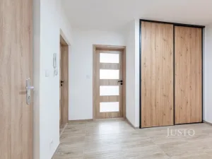 Pronájem bytu 2+1, Zlín, L. Váchy, 54 m2
