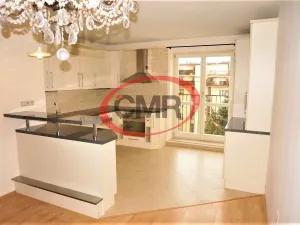 Pronájem bytu 3+1, Praha, Nad Panenskou, 126 m2